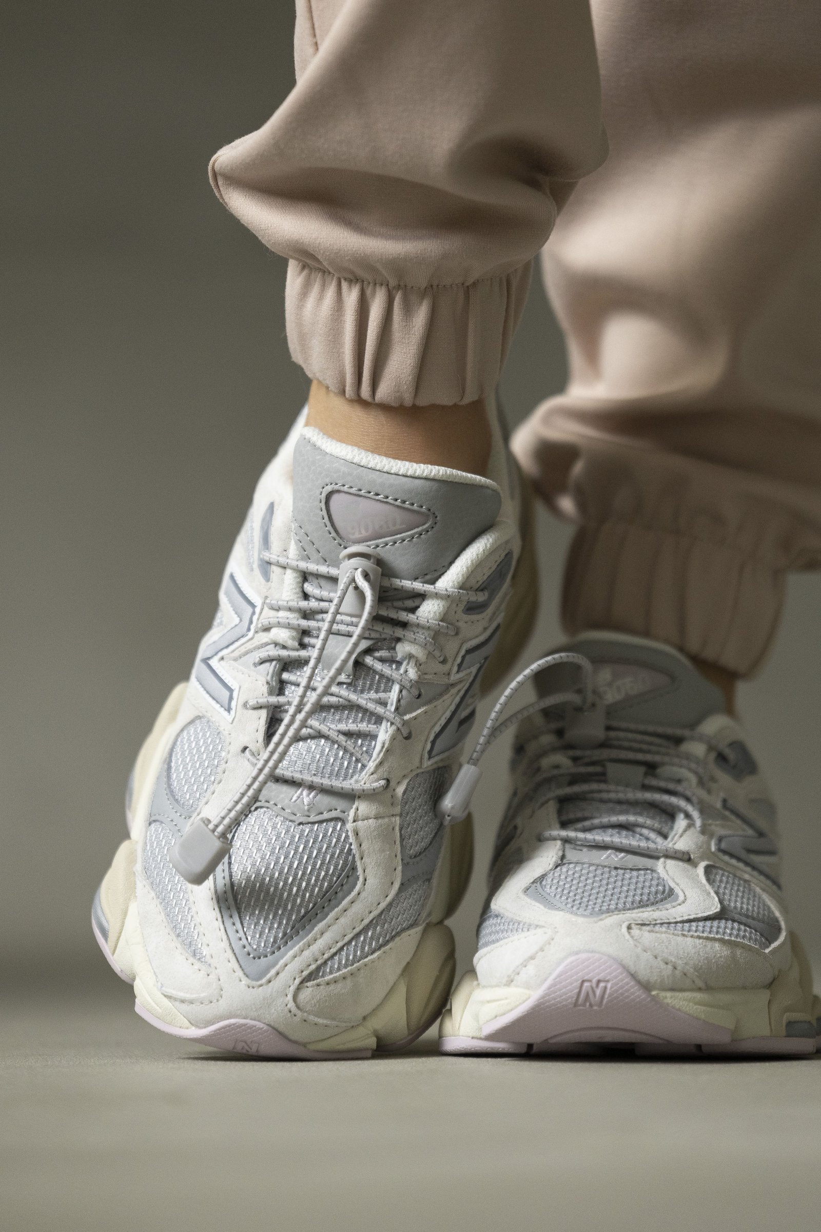 New Balance 9060 Grey Beige Pink (7) New Balance 9060 Grey Beige Pink