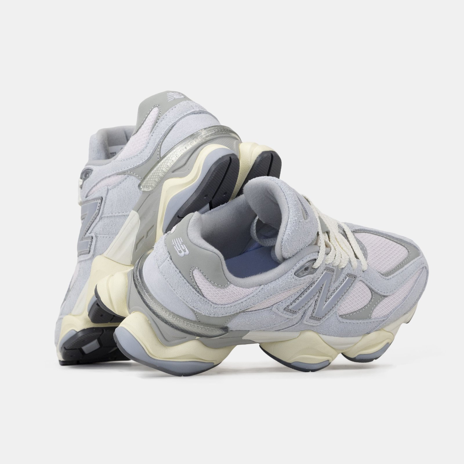 New Balance 9060 Grey Pink