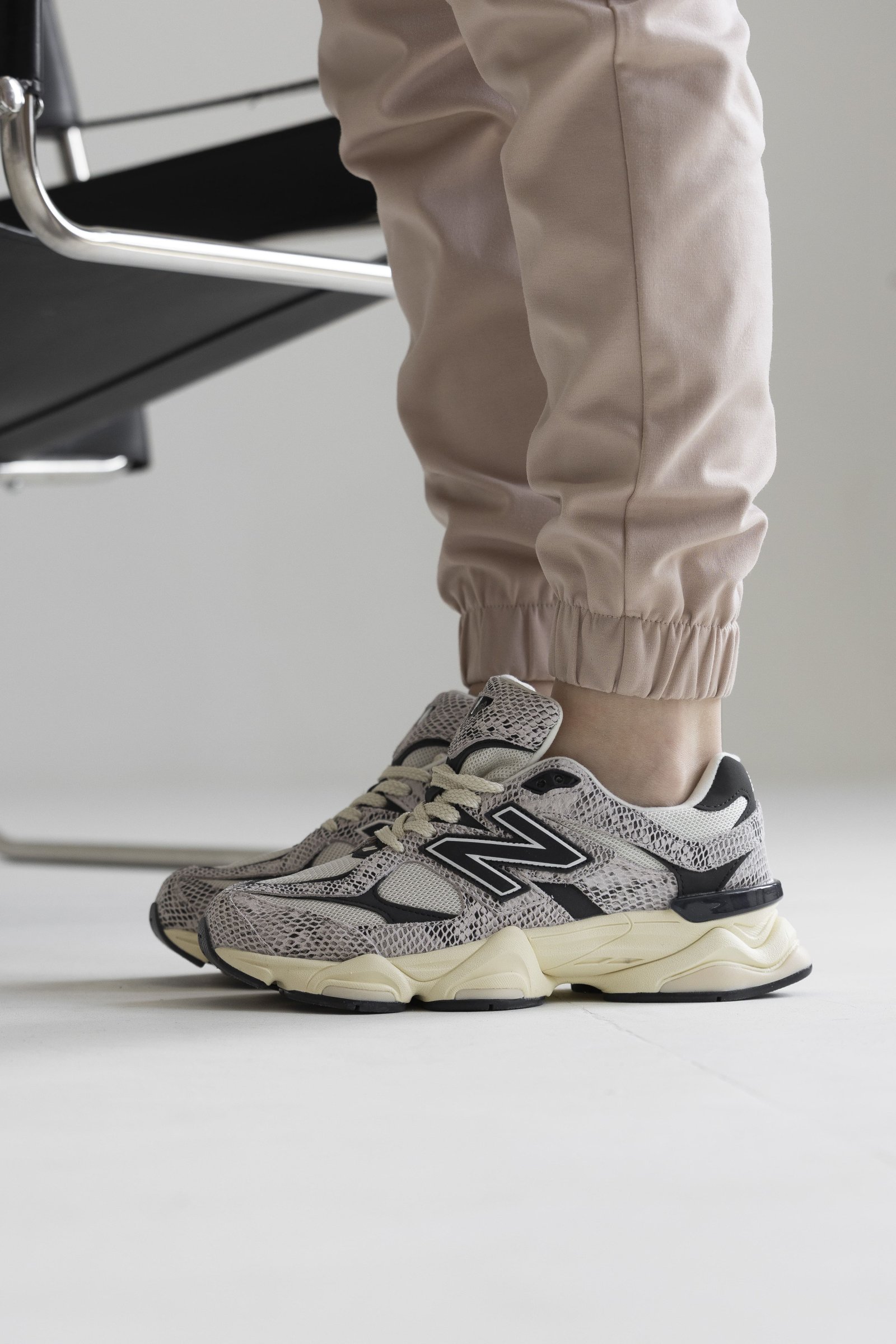 New Balance 9060 Year of the Snake (2) New Balance 9060 Year of the Snake