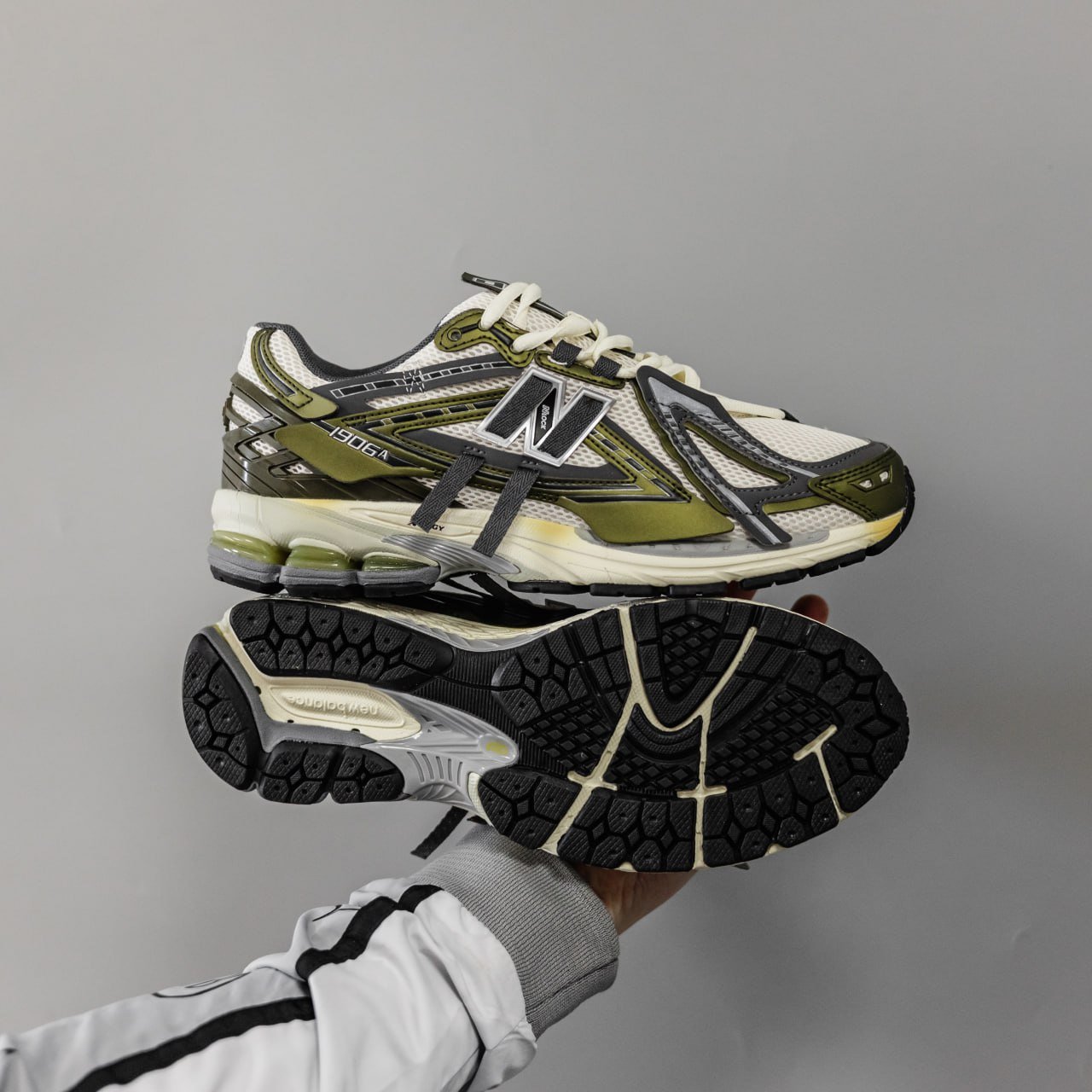 Кроссовки New Balance 1906A Кроссовки New Balance 1906A