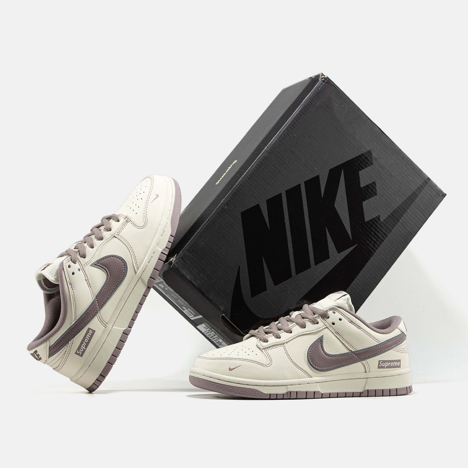 Кроссовки Мужские Nike SB Dunk Low x Supreme Beige Lilac Кроссовки Мужские Nike SB Dunk Low x Supreme Beige Lilac