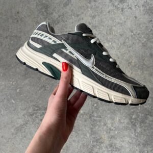 Nike Initiator Grey Beige