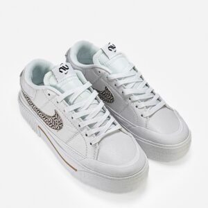 Кроссовки Женские Nike Court Legacy Lift United in Victory