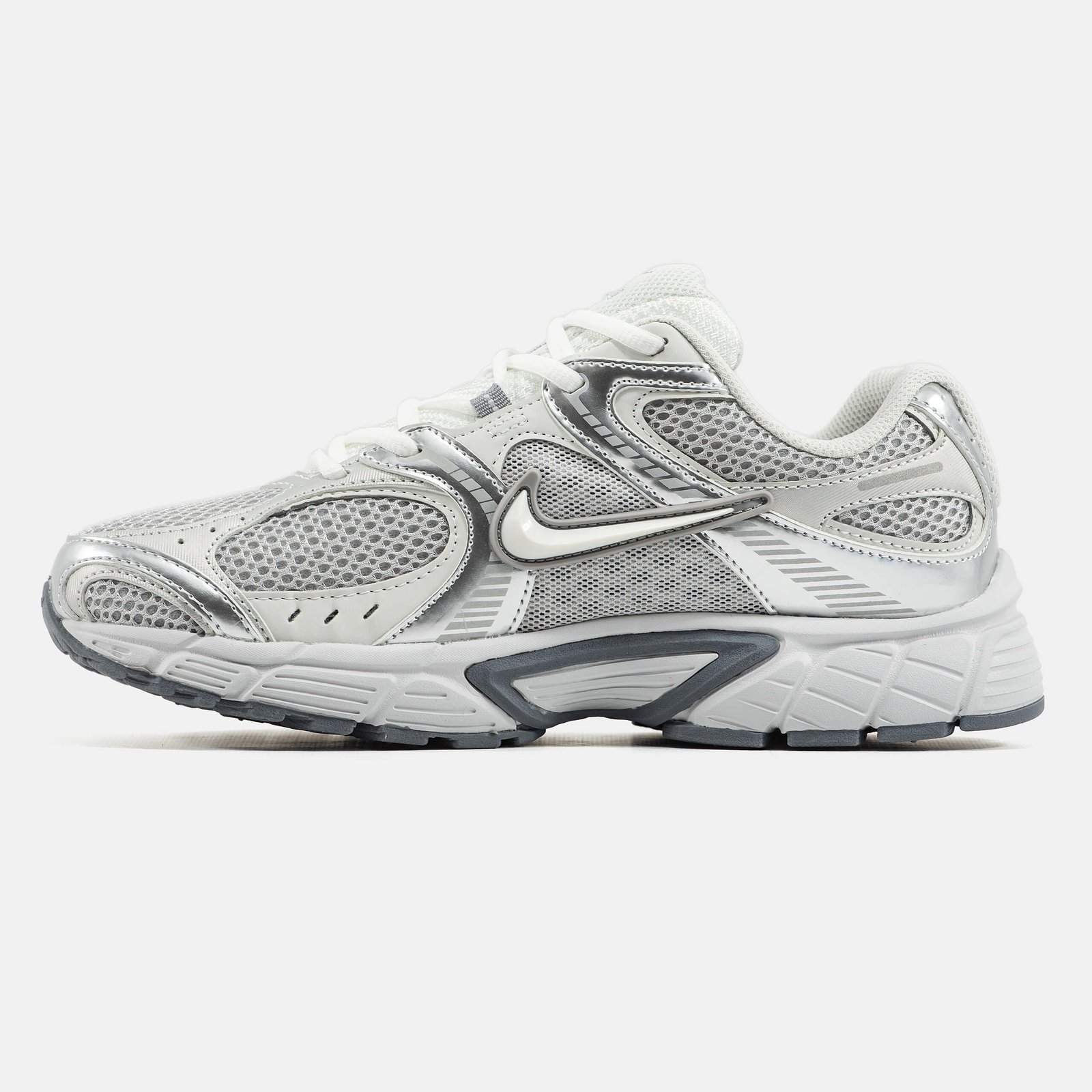 Кроссовки Nike V5 RNR White Metallic Silver Кроссовки Nike V5 RNR White Metallic Silver