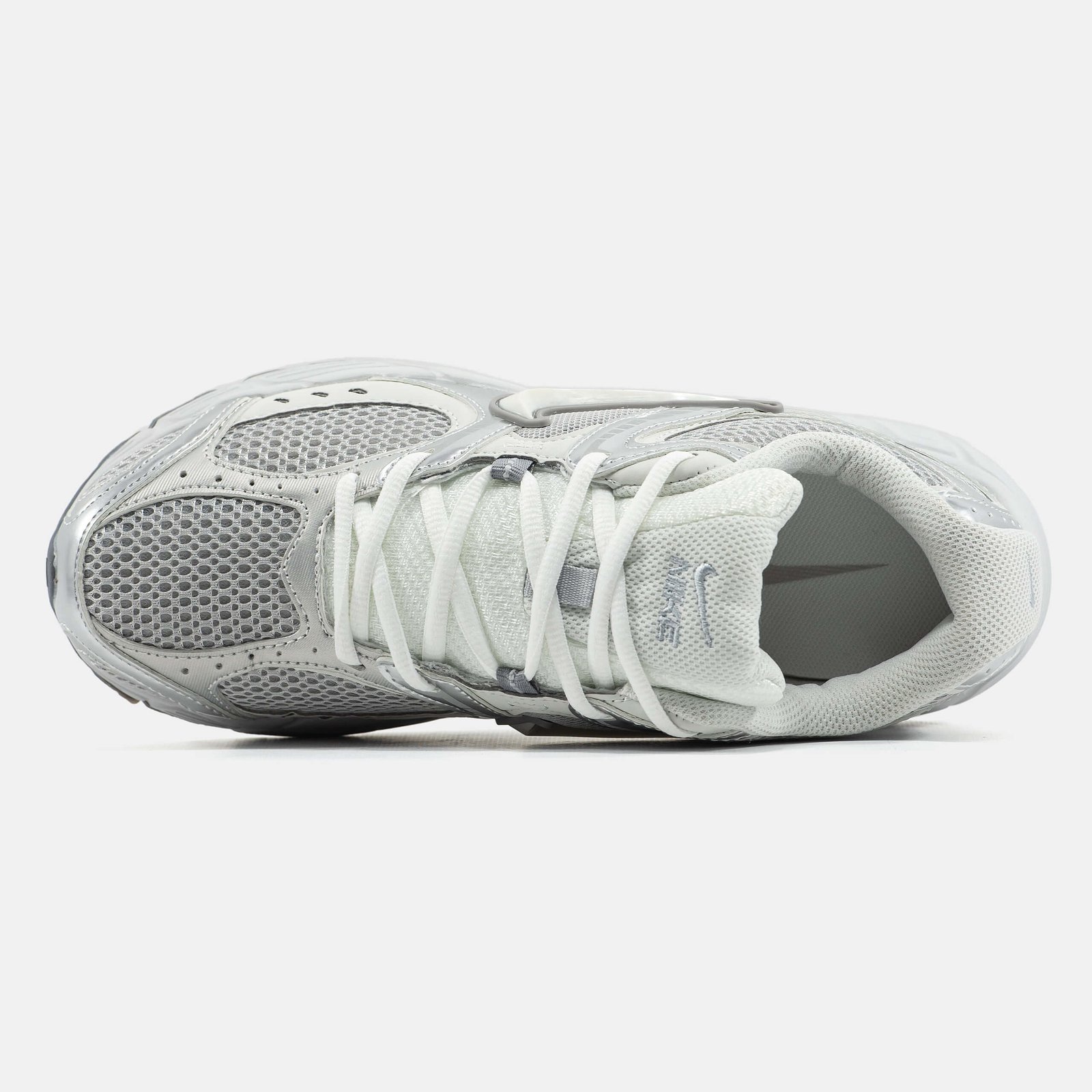 Кроссовки Nike V5 RNR White Metallic Silver Кроссовки Nike V5 RNR White Metallic Silver