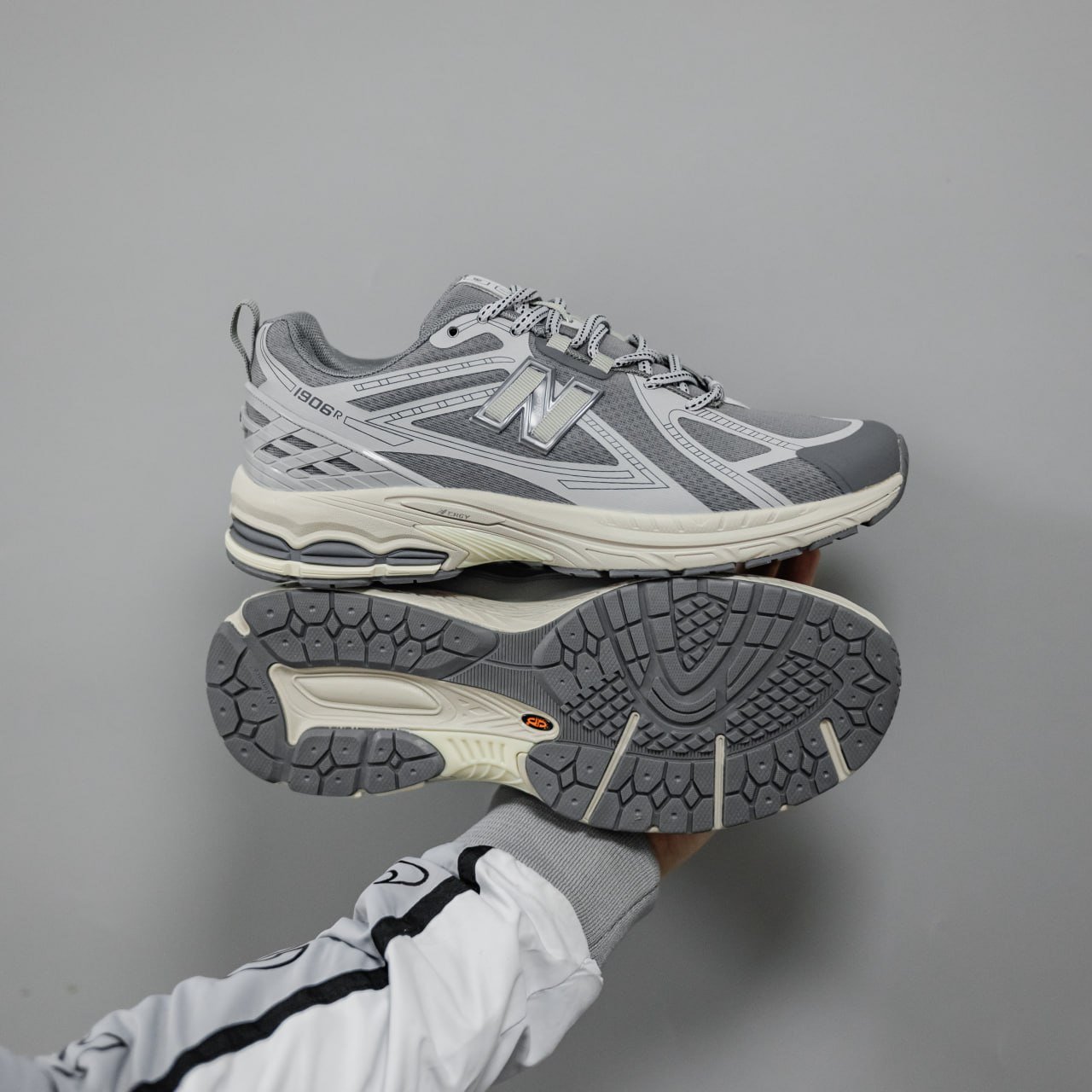 Кроссовки Мужские New Balance 1906R Grey Кроссовки Мужские New Balance 1906R Grey