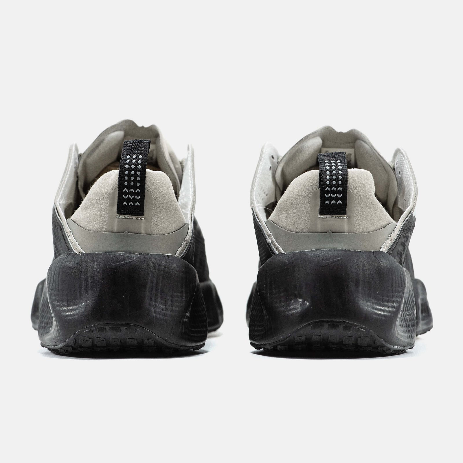 Кроссовки Nike Ava Rover Collerge Grey Black (Dark Smoke Grey) Кроссовки Nike Ava Rover Collerge Grey Black (Dark Smoke Grey)