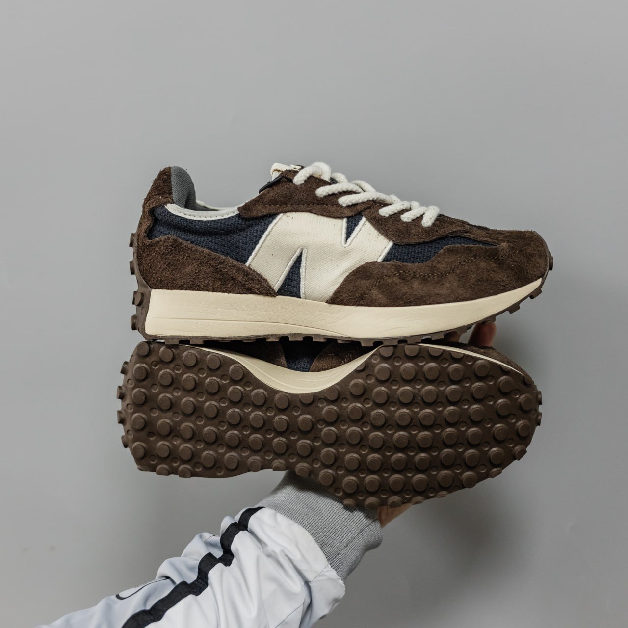 Кроссовки Мужские New Balance 327 Brown Кроссовки Мужские New Balance 327 Brown