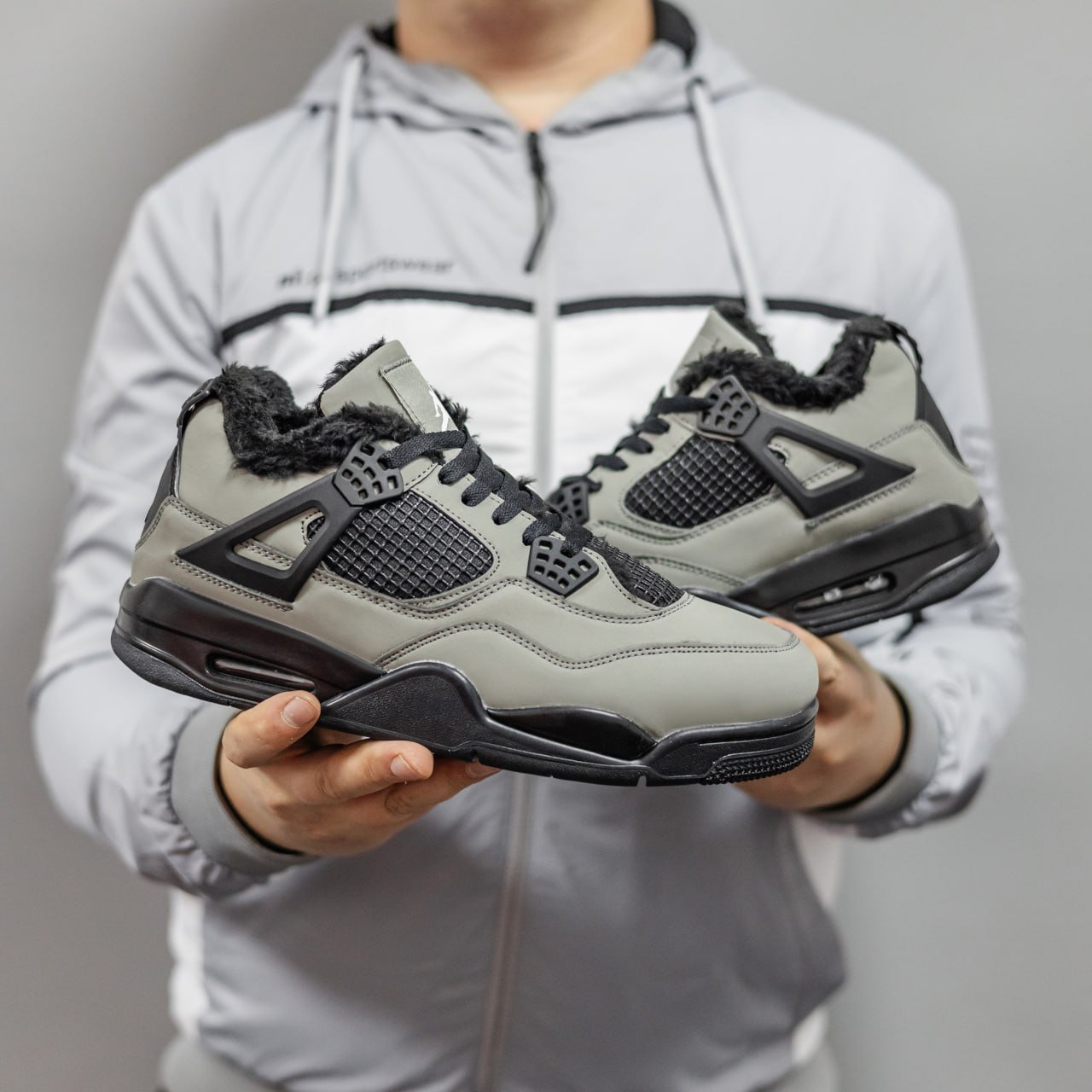 Кроссовки Мужские Nike Air Jordan 4 Grey Зимние